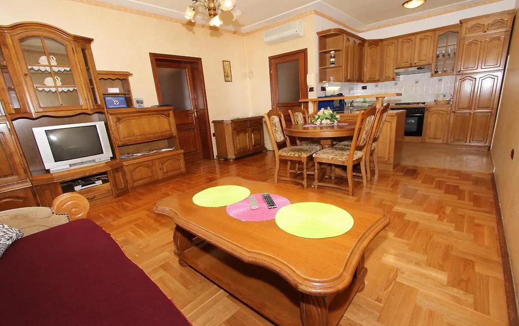 Apartment Hari Rovinj