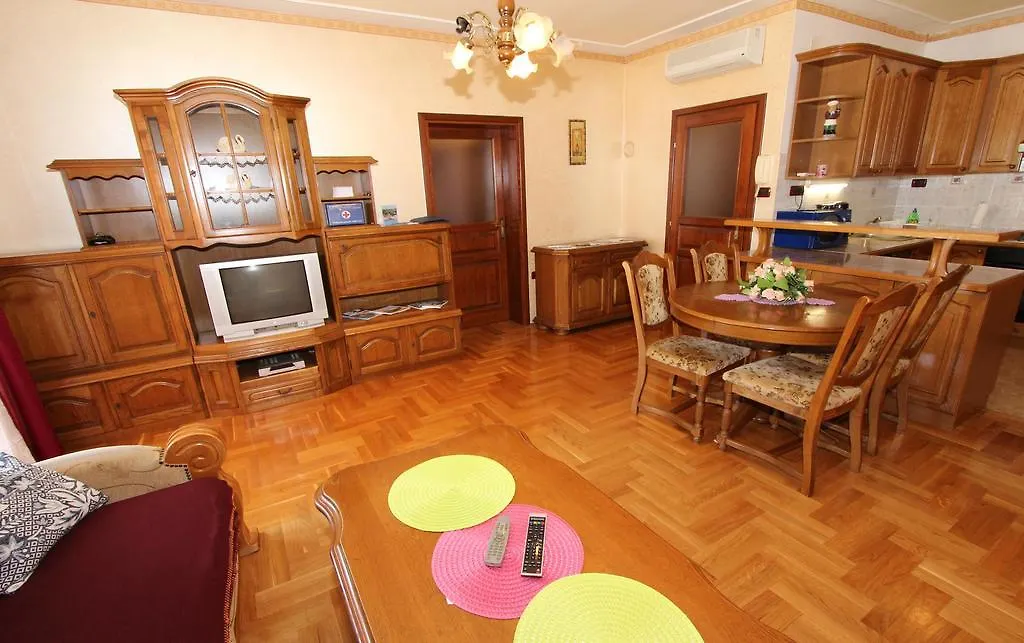 Apartment Hari Rovinj